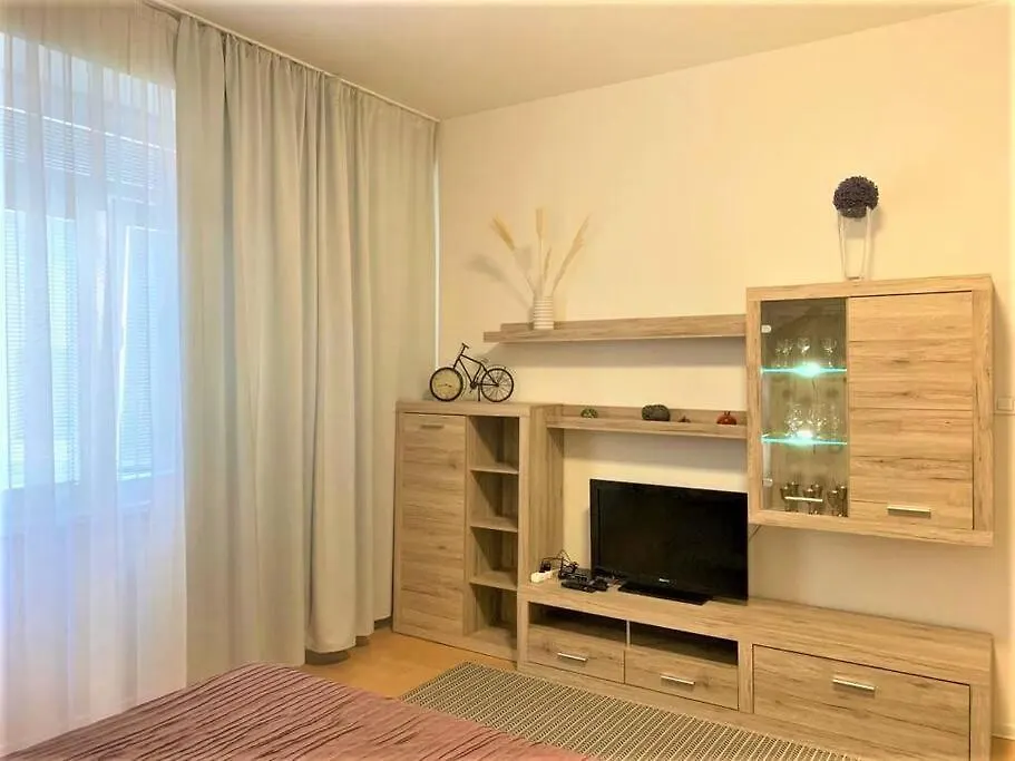 Apartment By The Museum Praha